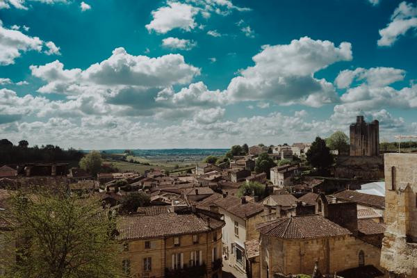 RUE DE THAU- RUE DU MARCHE