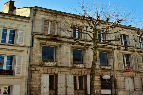 LA BELLE ENDORMIE N°95