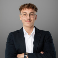 Collaborateur Denis MEMETOVIC