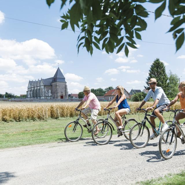 brissay choigny leglise sur la voie verte teddy henin agence aisne tourisme 640x640